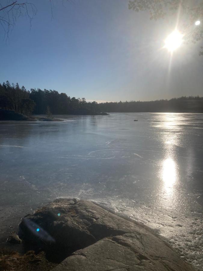 Beautiful Home Away From Home Near Stockholm City Saltsjöbaden Esterno foto